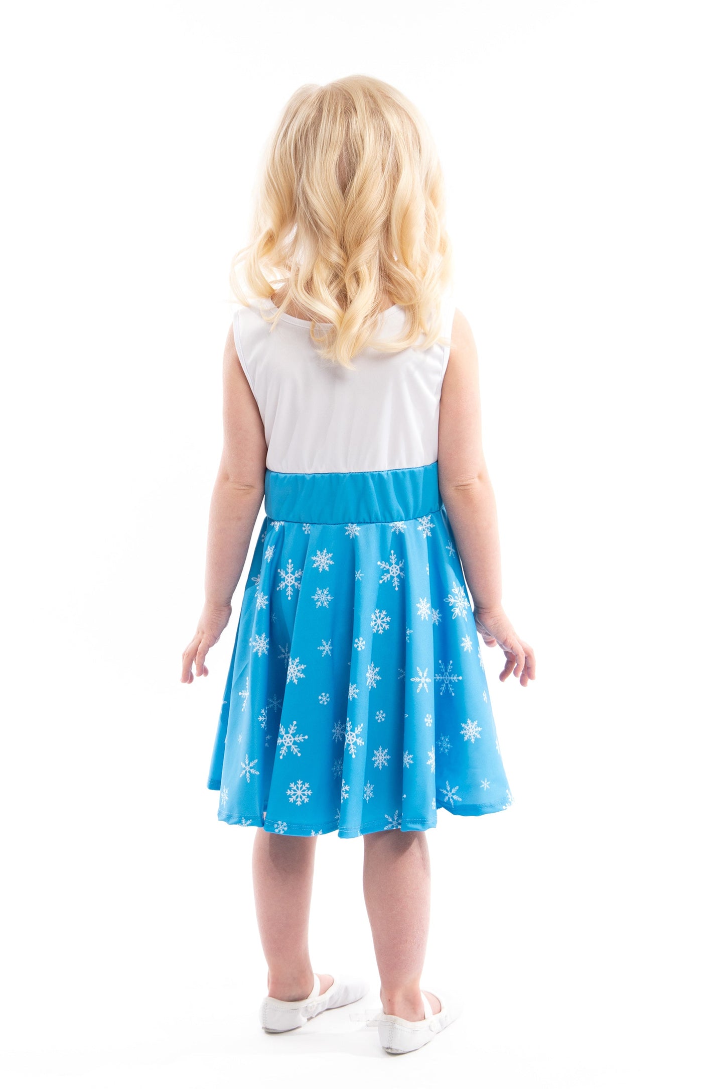 Robe tourbillonnante sur glace