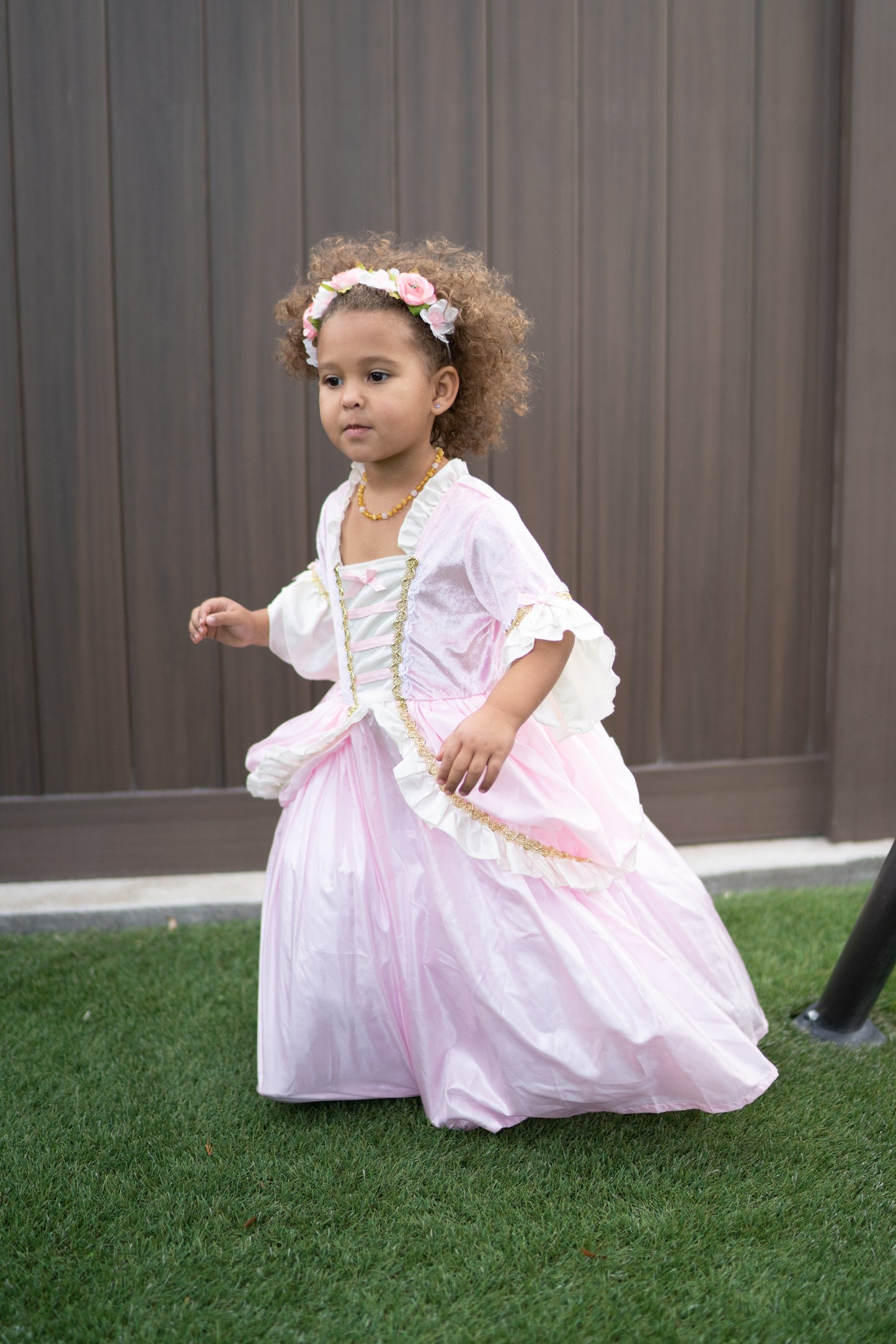 Robe de princesse rose vintage